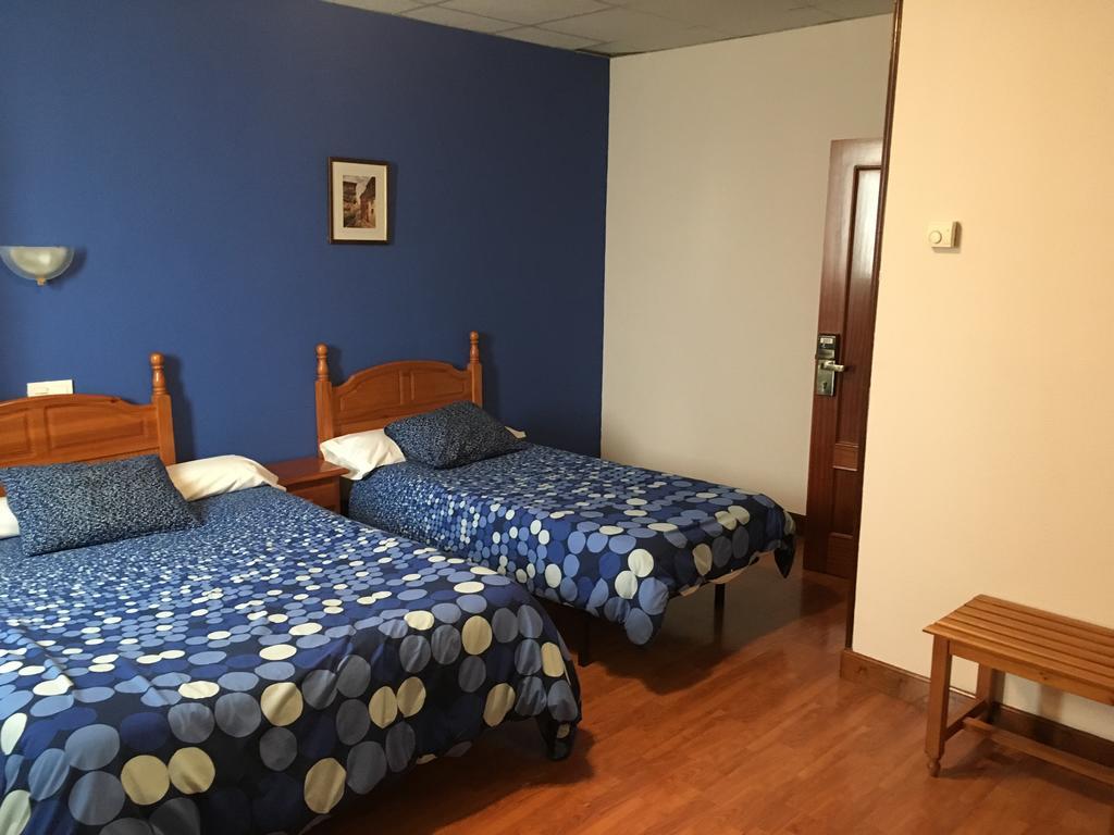 Hotel Valle De Ayala リョディオ エクステリア 写真